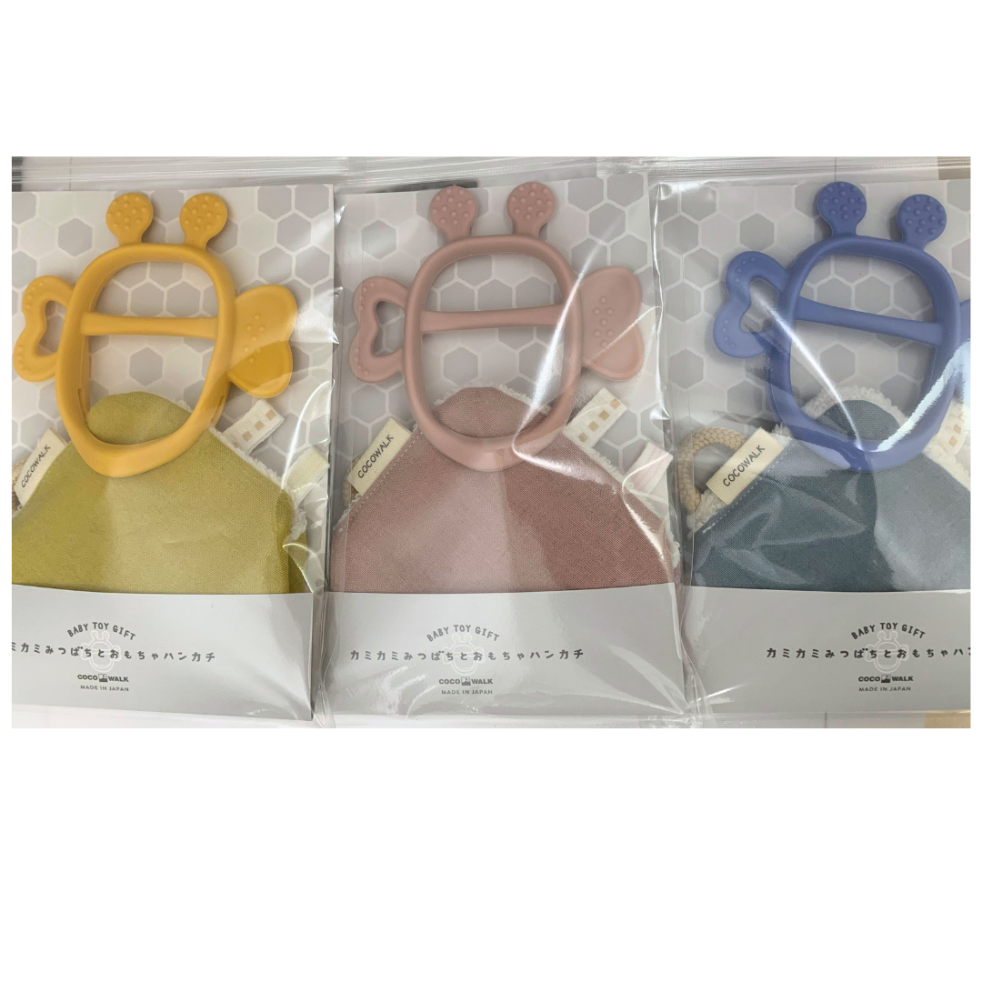 Soft gauze baby handkerchief with a teether